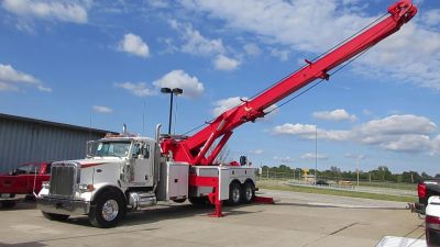 Truck towing is a process used to move the damaged and improperly parked vehicles. Many companies provide towing services that include light-duty towing, medium-duty towing, heavy-duty towing and many more. https://heavydutysemitowing.com/